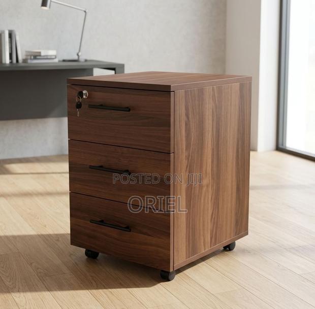 3-Drawer Office Cabinet : Document Cabinet - thumbnail 4