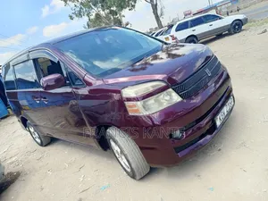 Toyota Noah 2008