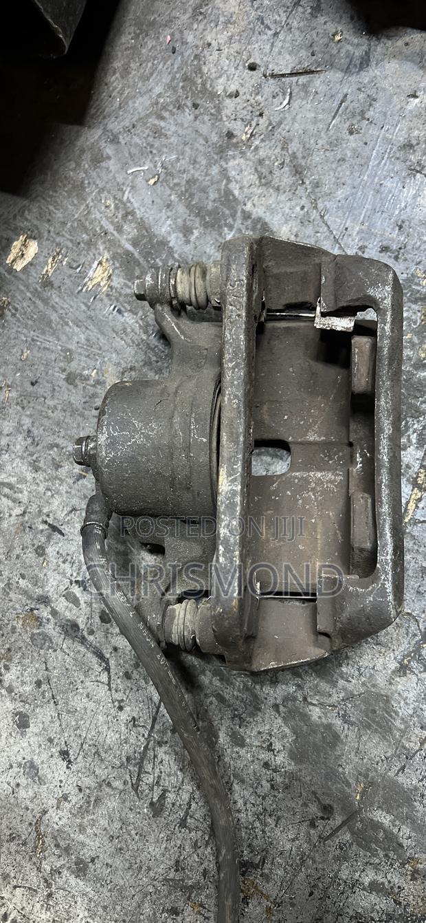 Front Calliper Honda RD5 - thumbnail 3