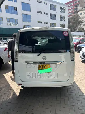 Nissan Serena 2014 White