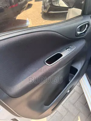 Nissan Serena 2014 White