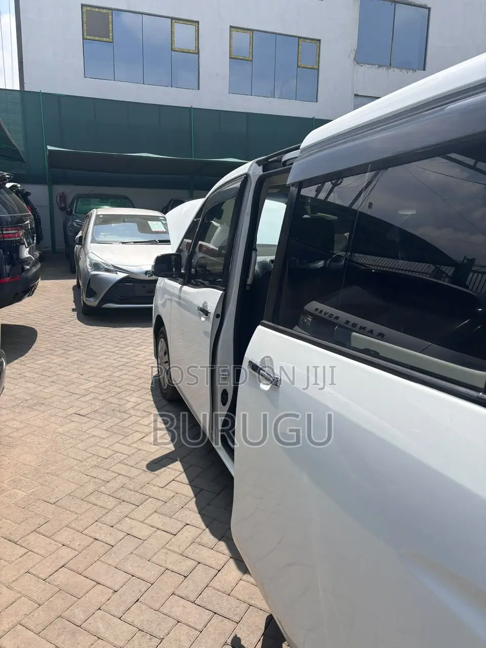 Nissan Serena 2014 White