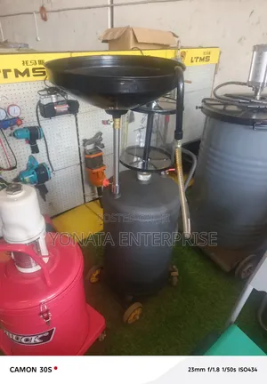 Heavy Duty Pneumatic Oil Drainer 70L