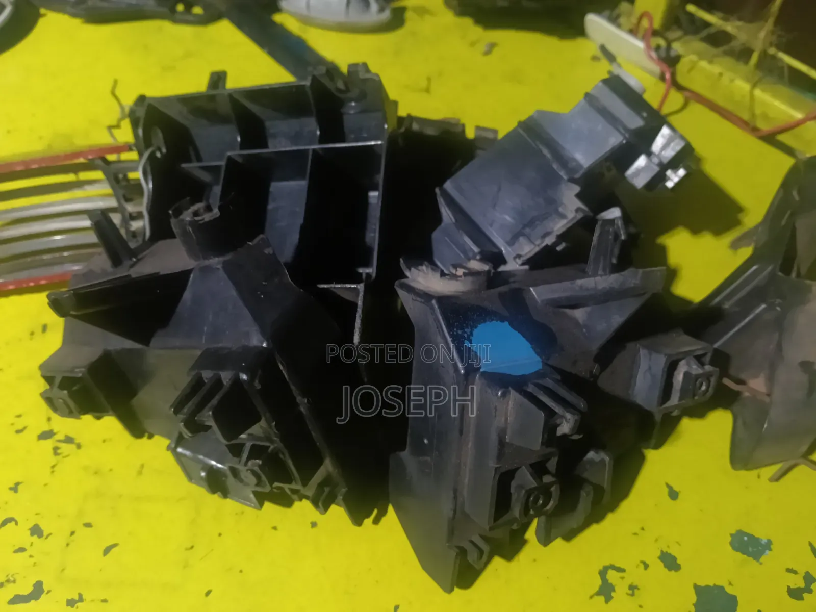 Prado J150/160 Backlight Bracket
