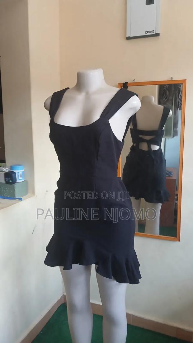 Lynn's Clothing - thumbnail 4