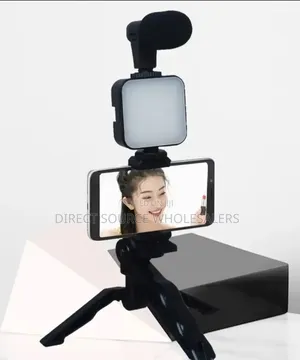 TikTok Video Making Kit With Microphone and LED Fill Light