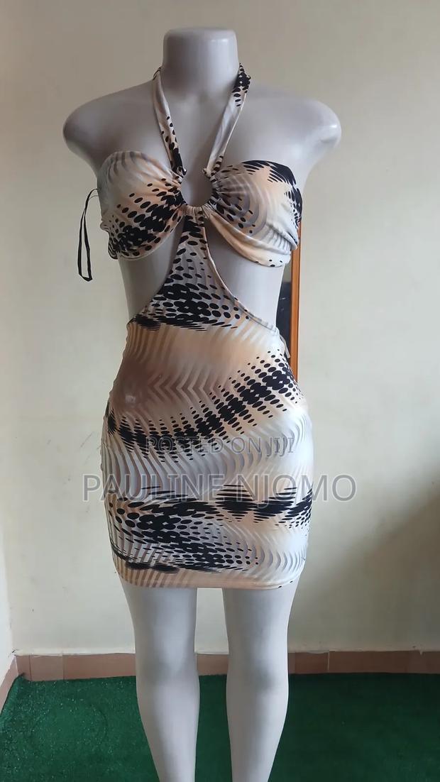 Lynn's Clothing - thumbnail 10
