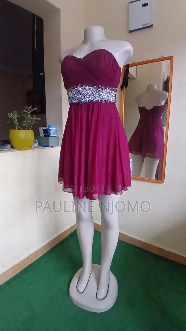 Lynn's Clothing - thumbnail 18