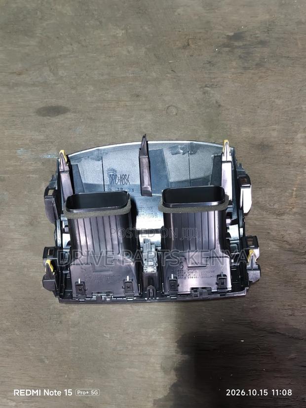 Axio /Fielder 2007 Dashboard Vent - main view