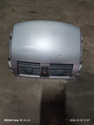 Axio /Fielder 2007 Dashboard Vent