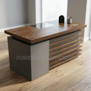 1.4m Executive Office Desk With Writing Pad