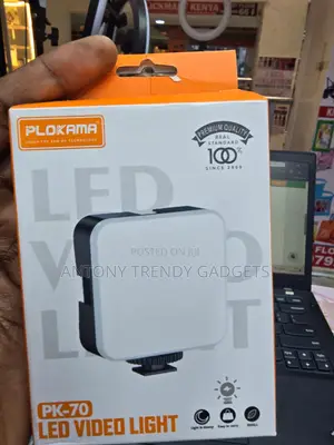 PK-70 Portable LED Camera Light for YouTube and TikTok Videos