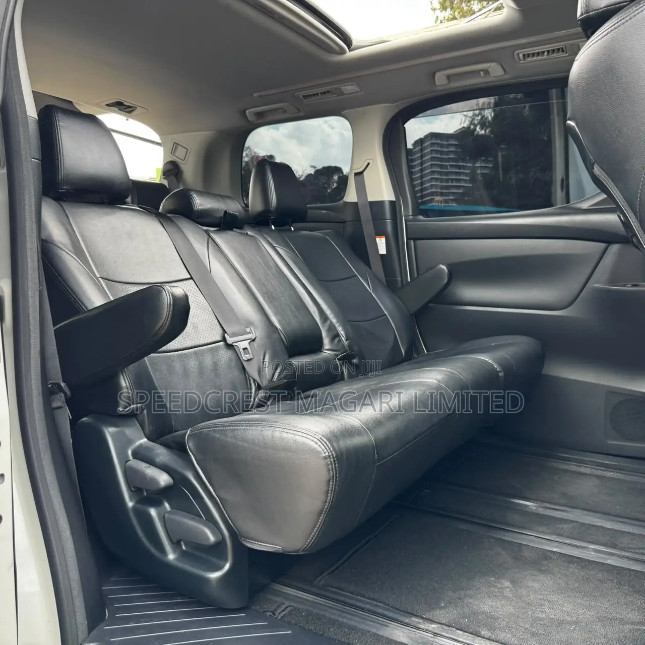 Toyota Vellfire 2019 White