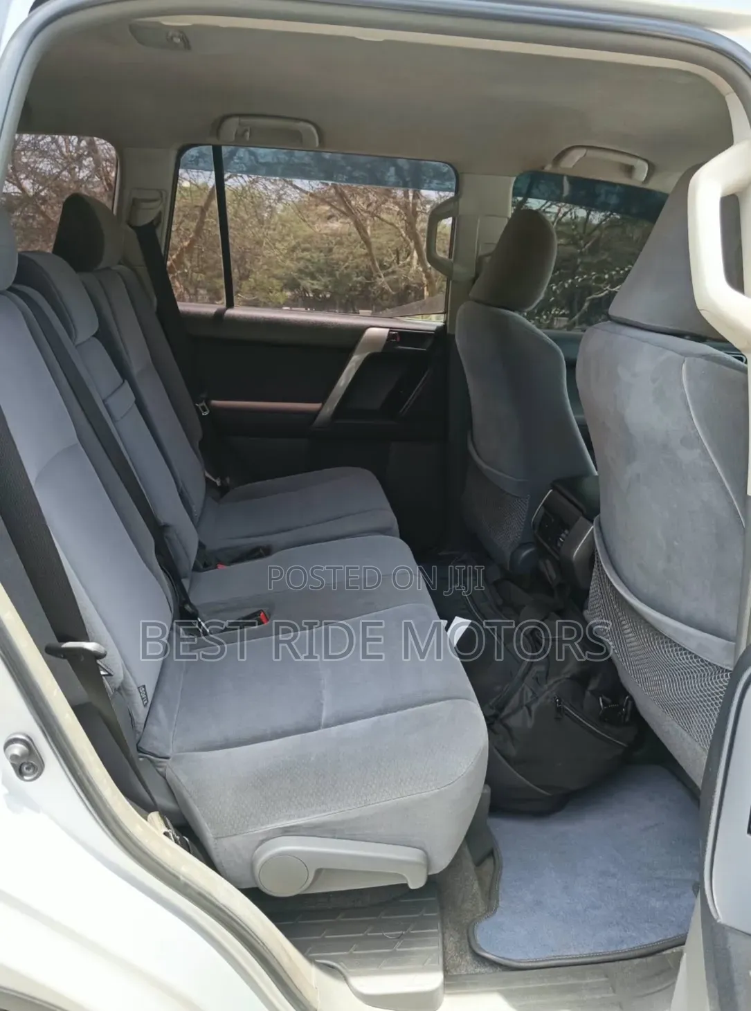 Toyota Land Cruiser Prado 2.7 i 2010 Silver
