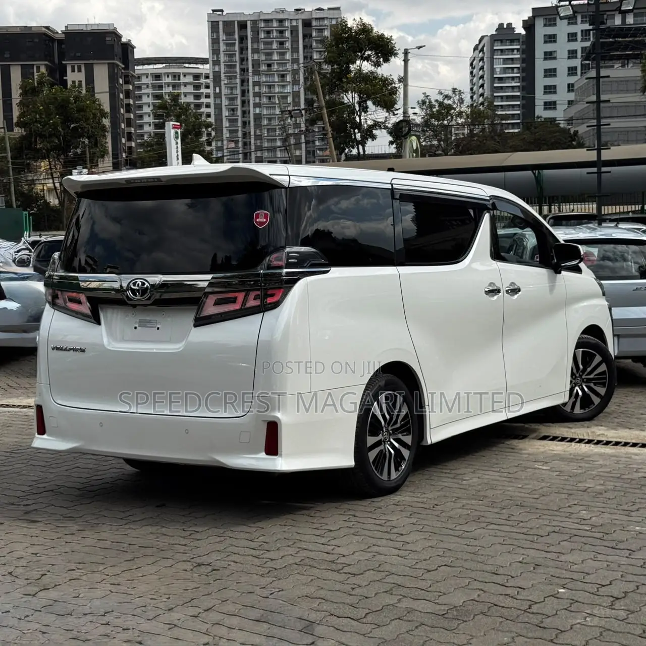 Toyota Vellfire 2019 White