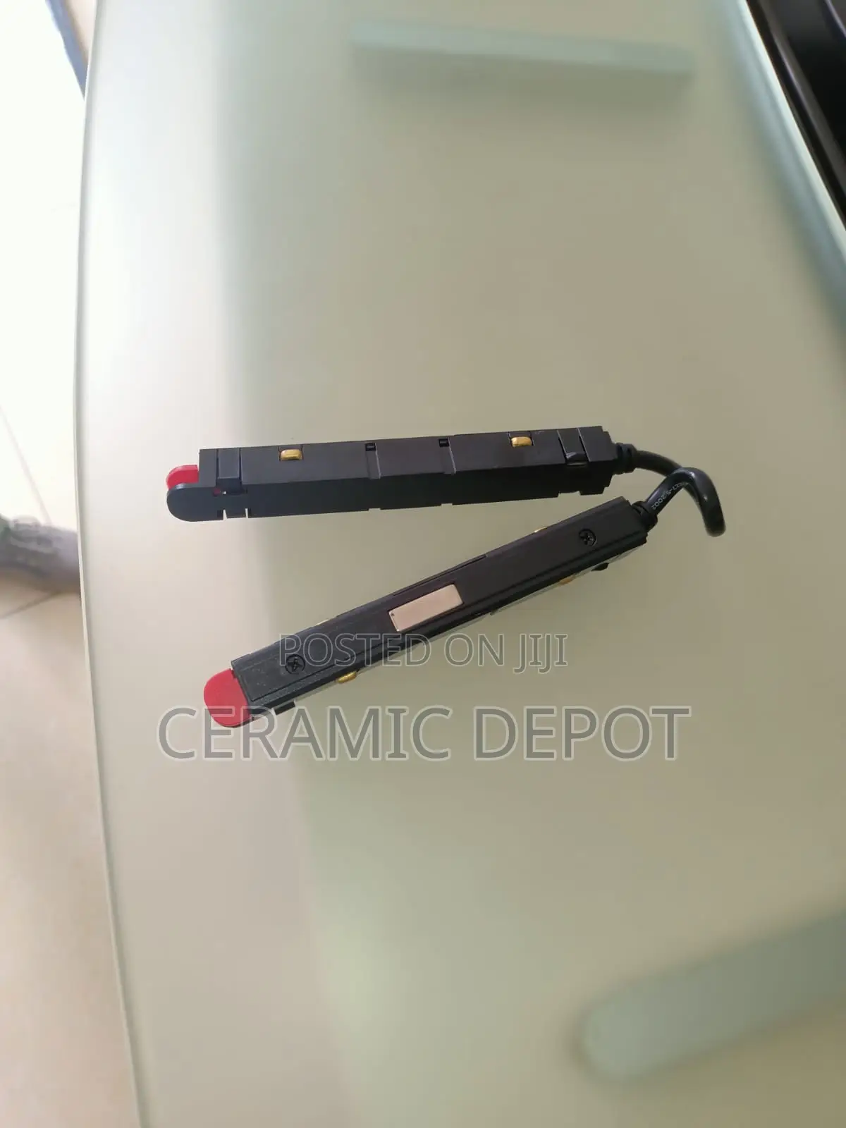 Corner Power Connector for Magnetic Track Lighting System