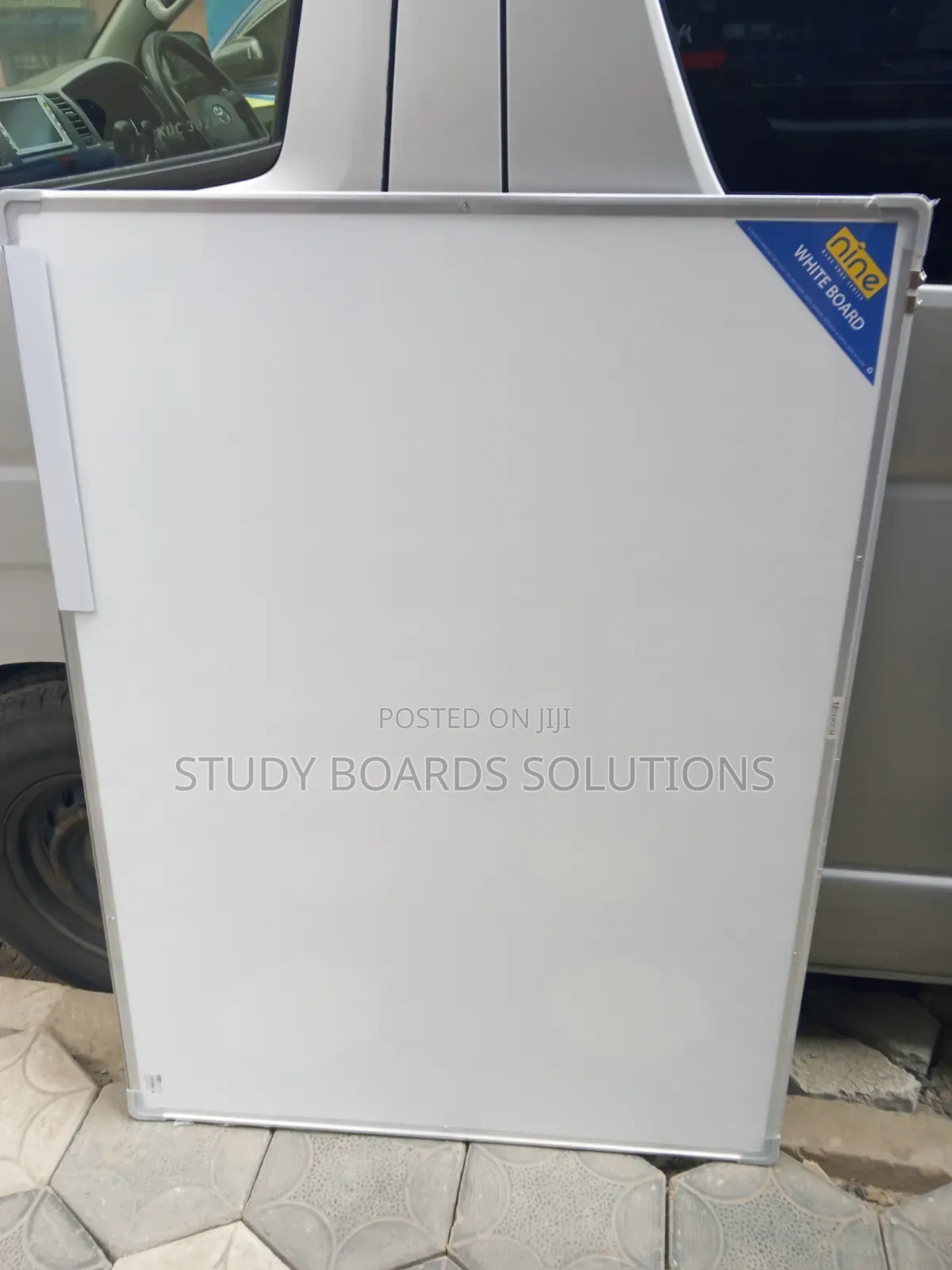 Executive Magnetic Whiteboard 4ft × 3ft – Modern Office Essential