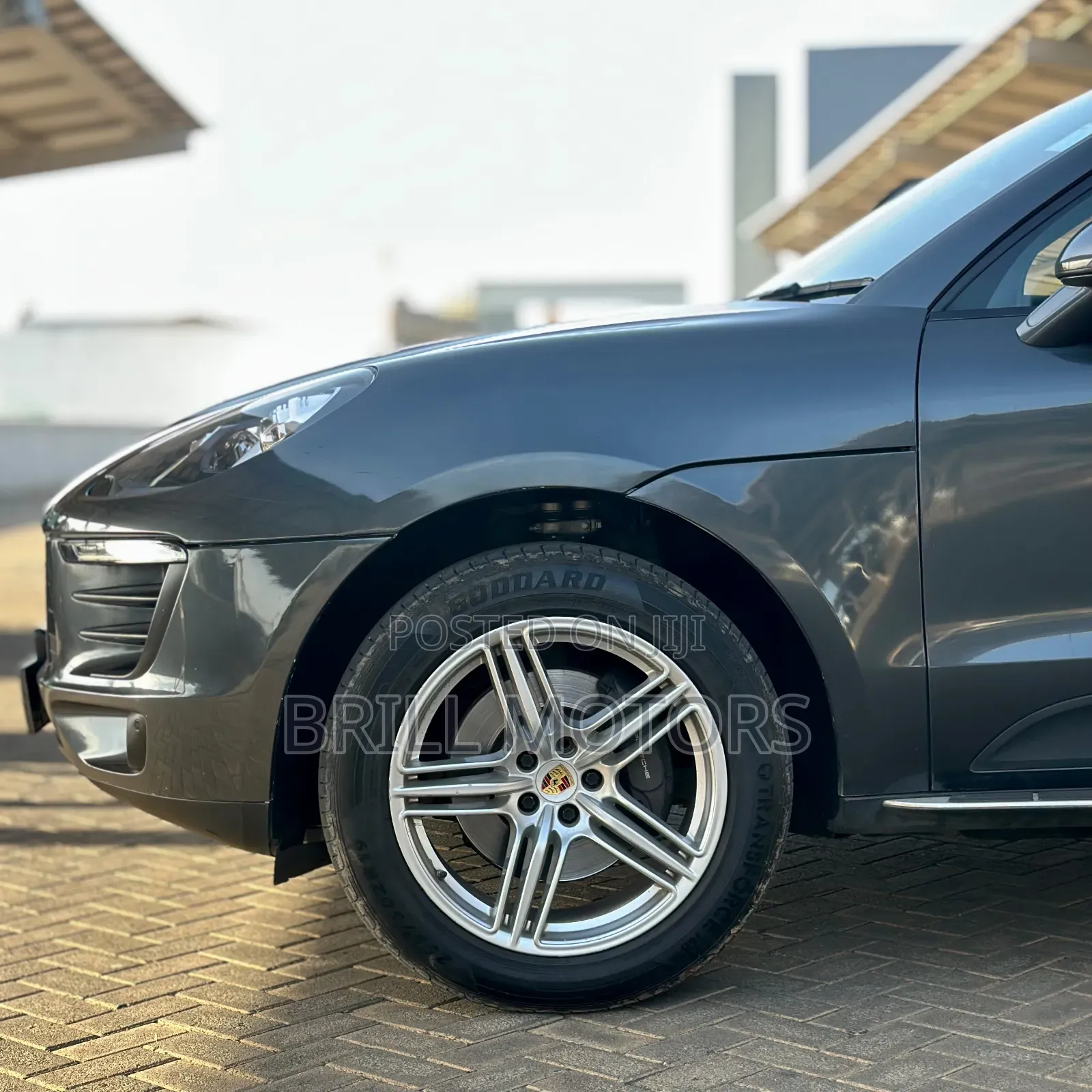 Porsche Macan Sport Edition 2018 Gray