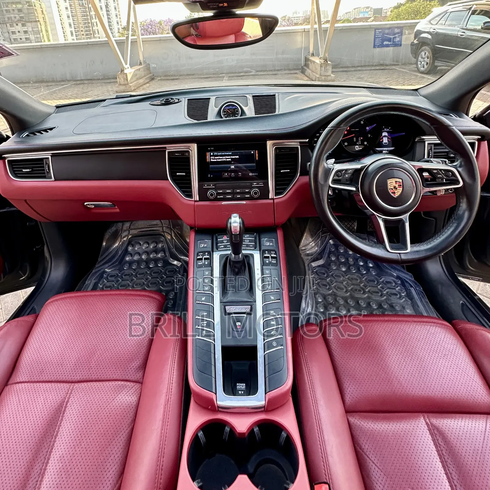 Porsche Macan Sport Edition 2018 Gray