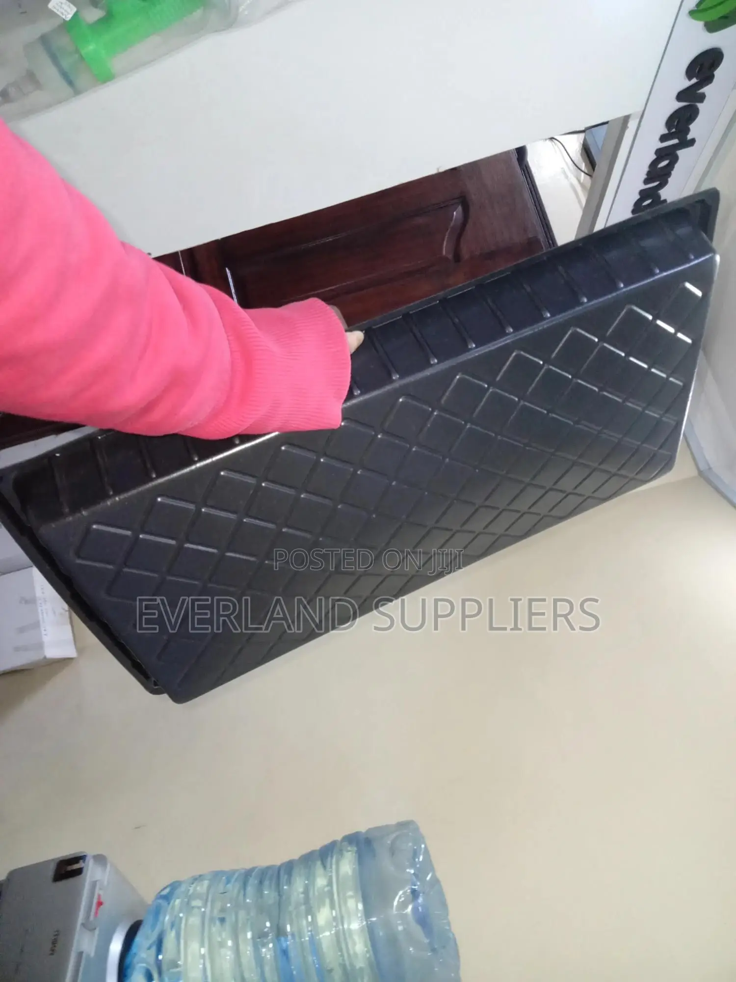 Versatile Hydroponic Farm Trays - No Holes
