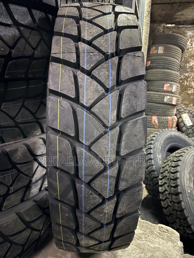 315/80r22.5 20PR Onxy Tyre (Diff) - thumbnail 2