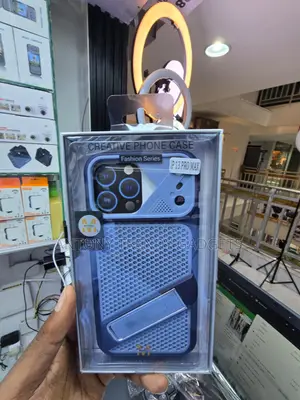 Anti-Heat Protective iPhone Phone Cover With Built-in Stand