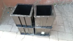 Concrete Cube Moulds/ Plastic Cubes New