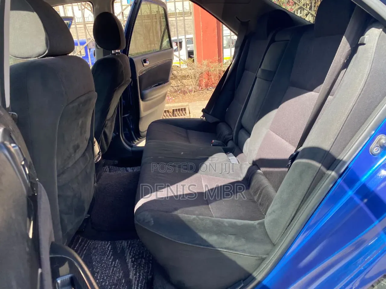 Toyota Mark II 2004 Blue