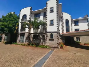 3bdrm Apartment in State House Area for rent