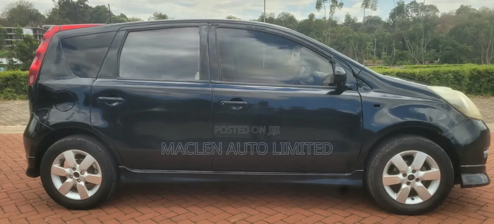 Nissan Note 2010 Black