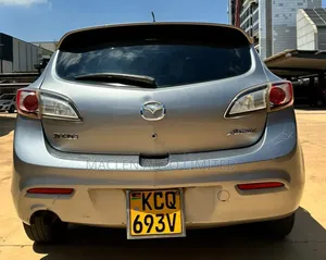 Mazda Axela 2011 Silver