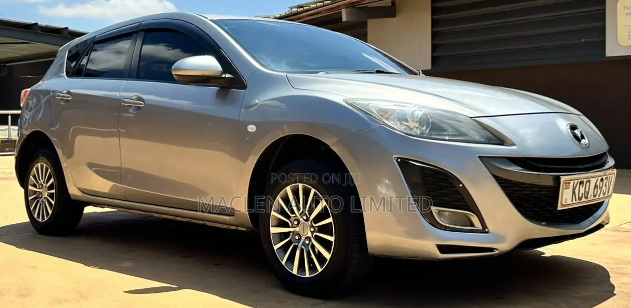 Mazda Axela 2011 Silver