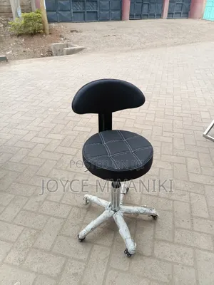 Adjustable Stool for Pedicure, Manicure or Eye Lashes Bed 