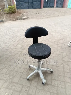 Adjustable Stool for Pedicure, Manicure or Eye Lashes Bed 