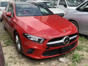 Mercedes-Benz A-Class 2019 Red