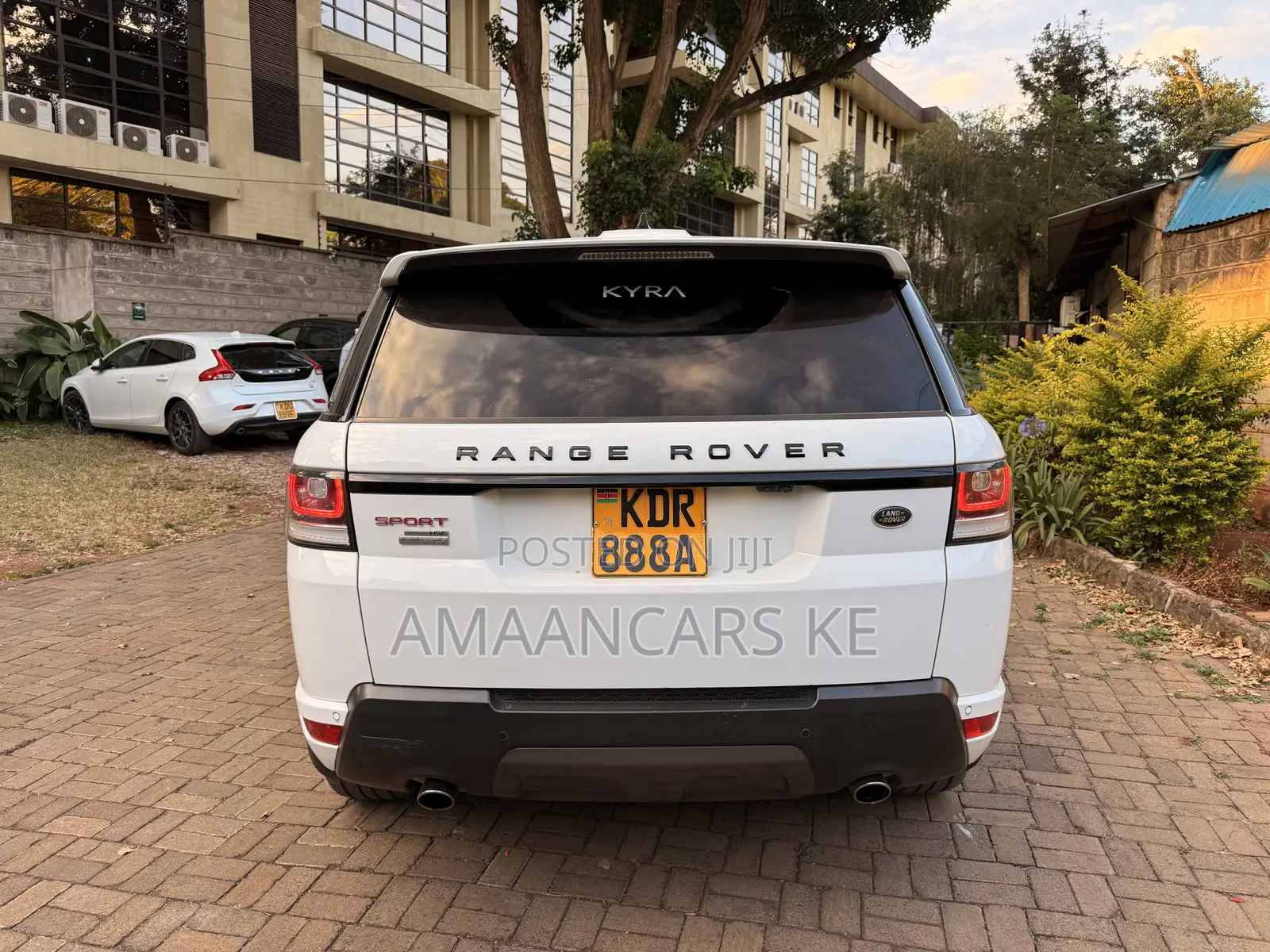 Land Rover Range Rover Sport 2017 White