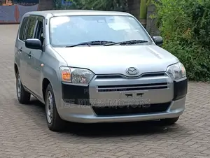 Mazda Familia 2019 Gray
