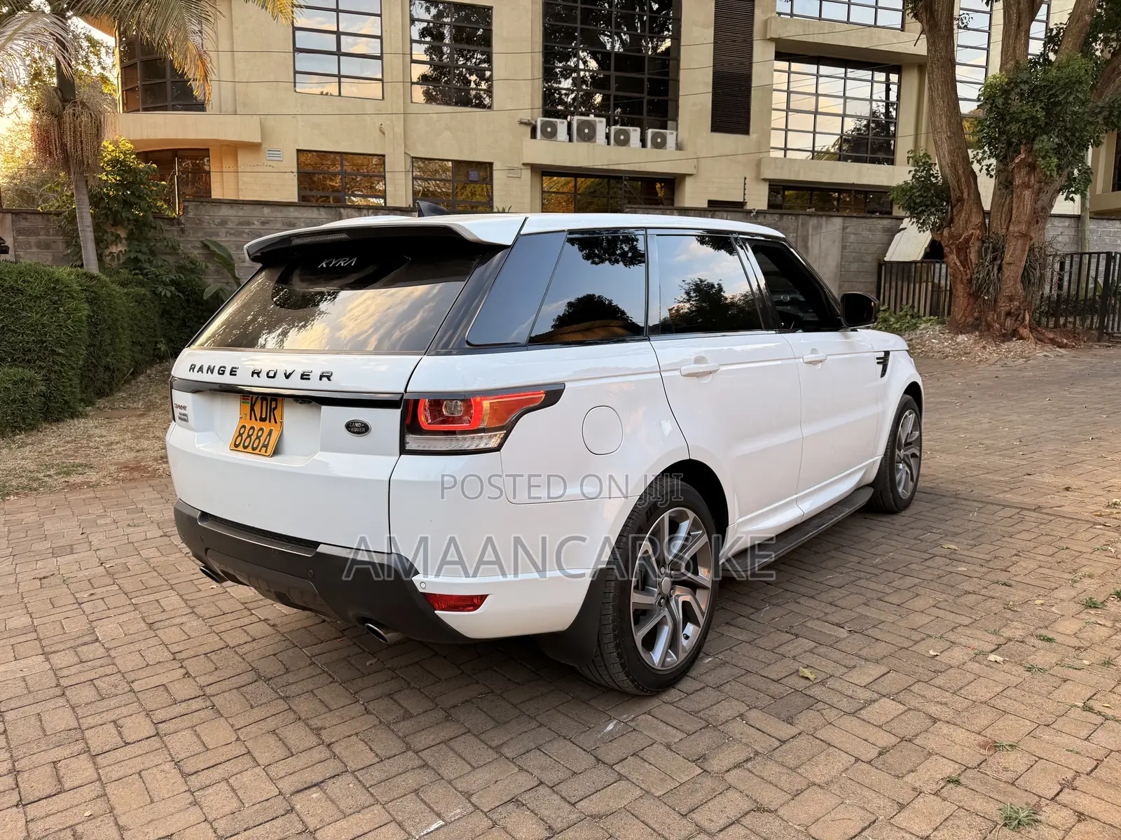 Land Rover Range Rover Sport 2017 White