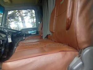 Isuzu FRR 33