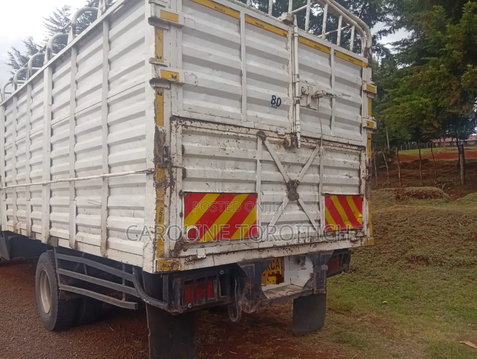 Isuzu FRR 33