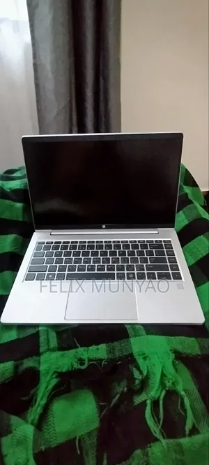 Laptop HP ProBook 440 G9 8GB Intel Core i5 SSD 512GB
