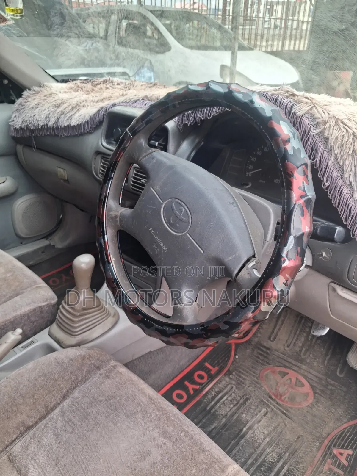 Toyota Corolla 2000 Silver