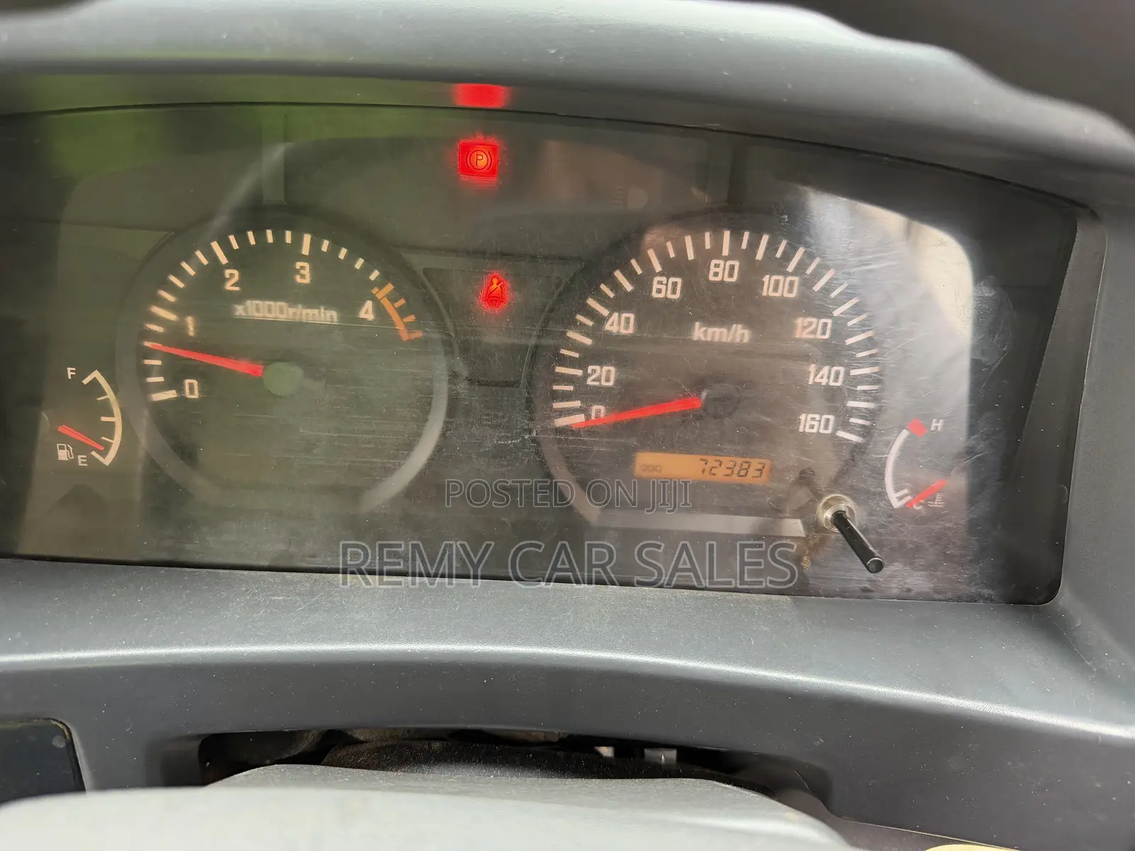 Isuzu NMR 2022 White