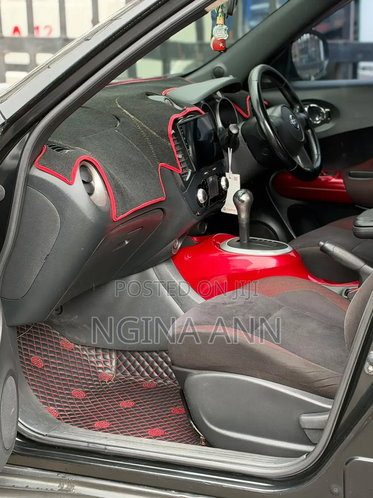 Nissan Juke 2011 Black