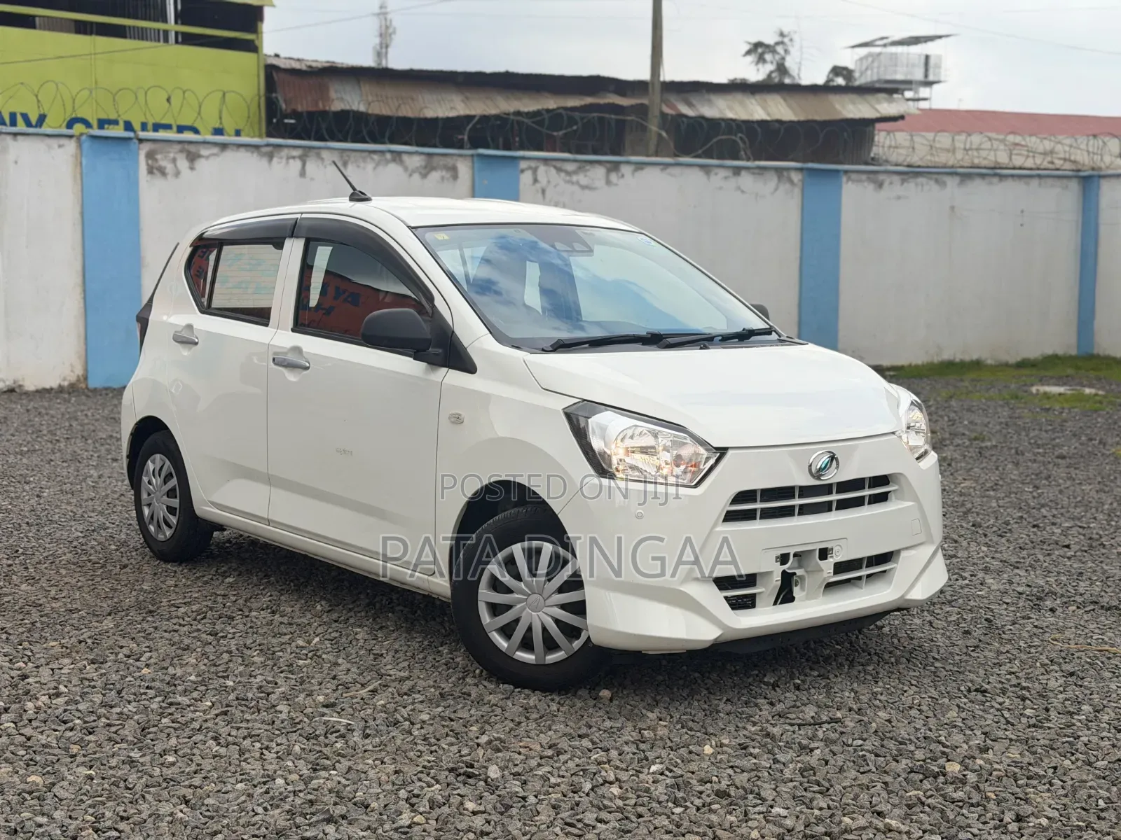 Daihatsu Mira 2019 White