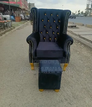 Pedicure Seat Black and Gold With a Matching Square Stool 