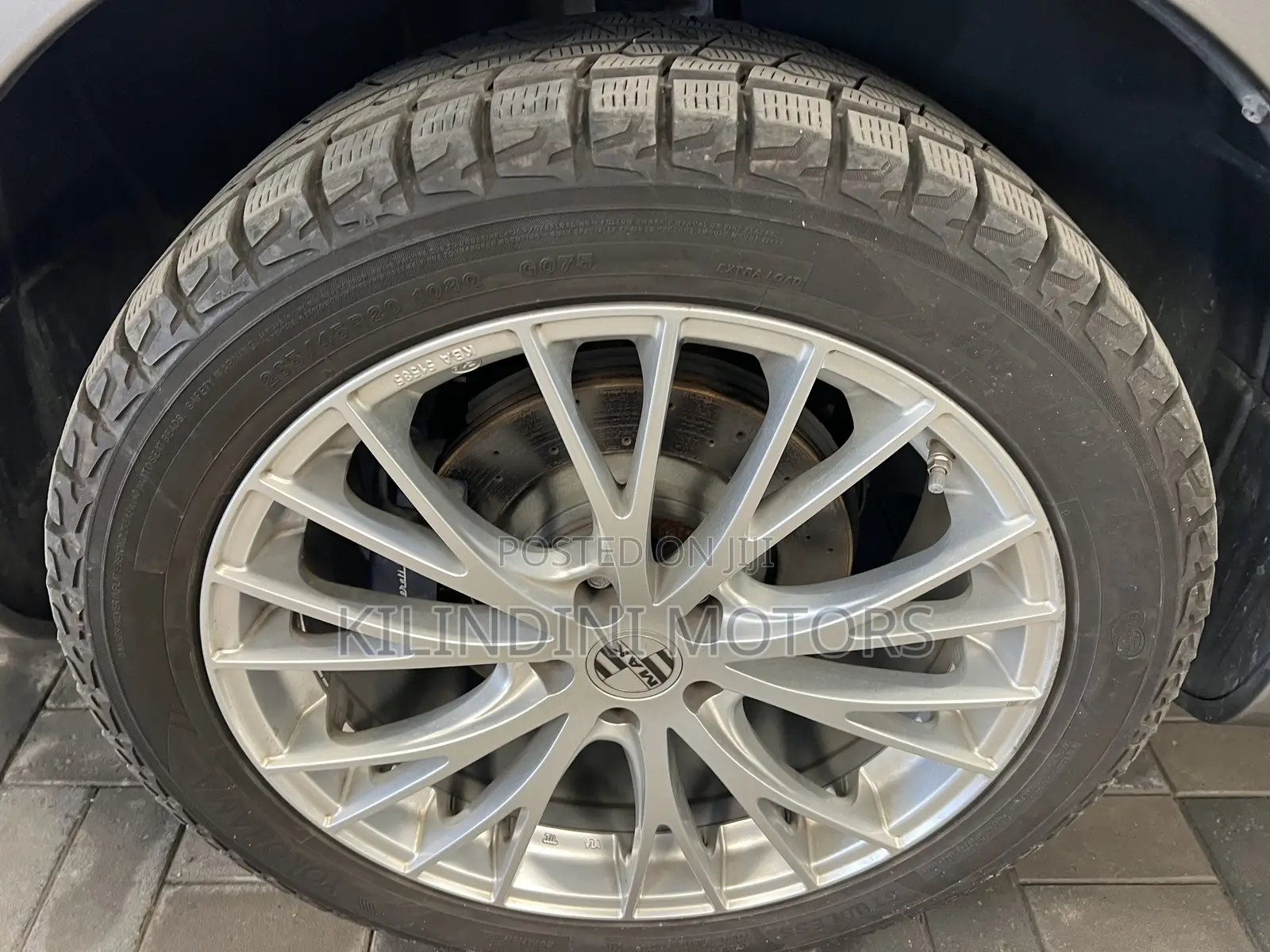 Maserati Barchetta 2021 Gold