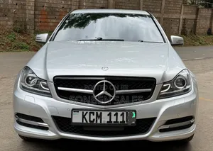 Mercedes-Benz C180 2010 Silver