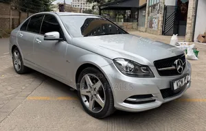 Mercedes-Benz C180 2010 Silver