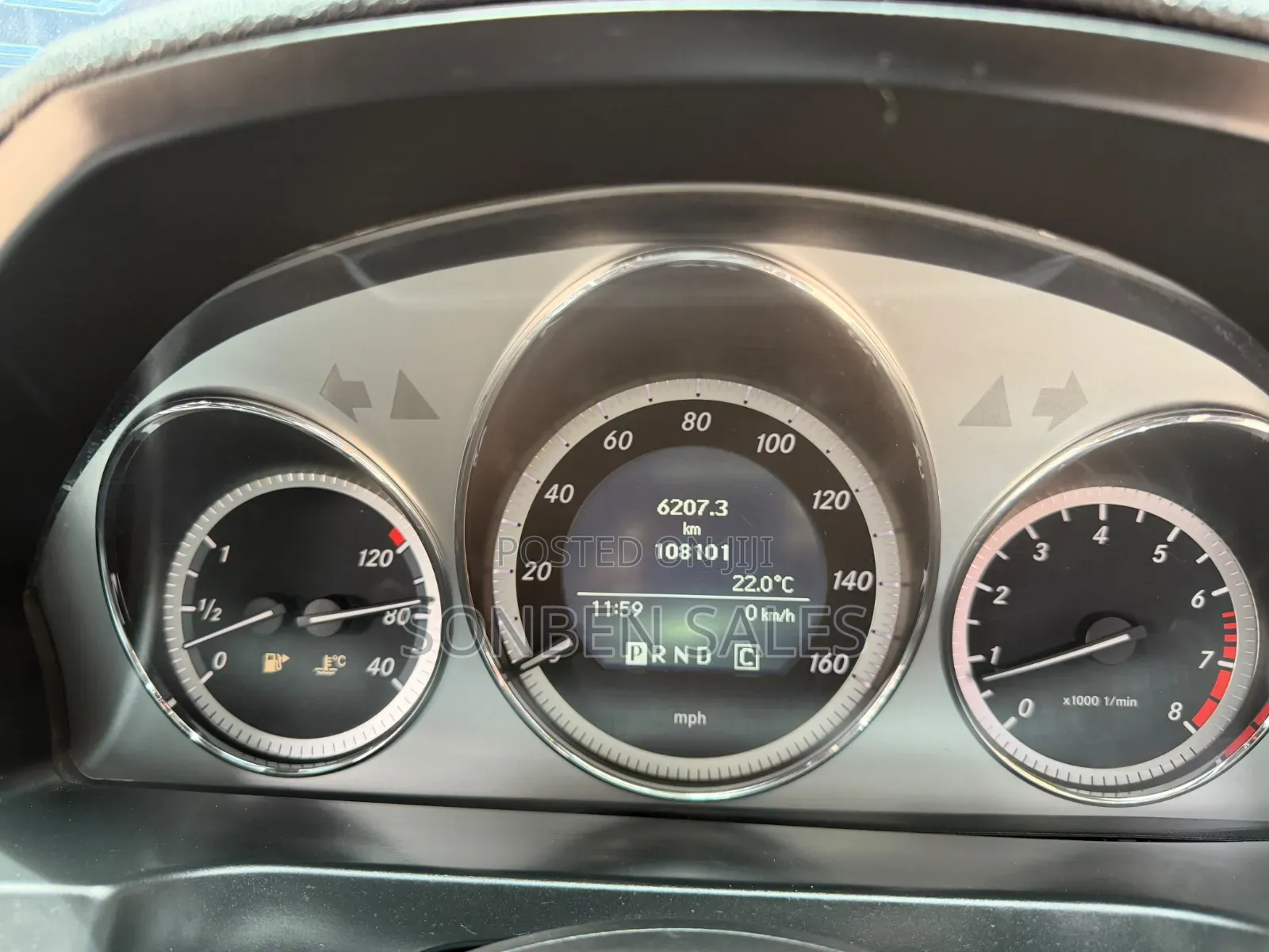 Mercedes-Benz C180 2010 Silver